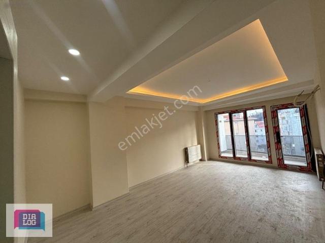 Nuripaşa Mahallesi, Zeytinburnu içerisinde kiralık mülk