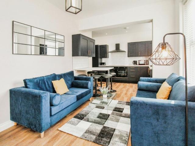 House for rent in Hyde Park, West Yorkshire