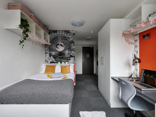 Apartment for rent in Greenbank, Mount Wise