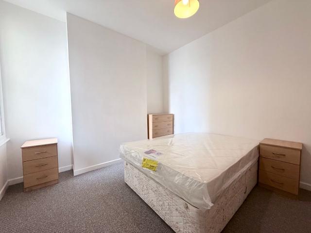 Room for rent in Greenbank, Mount Wise