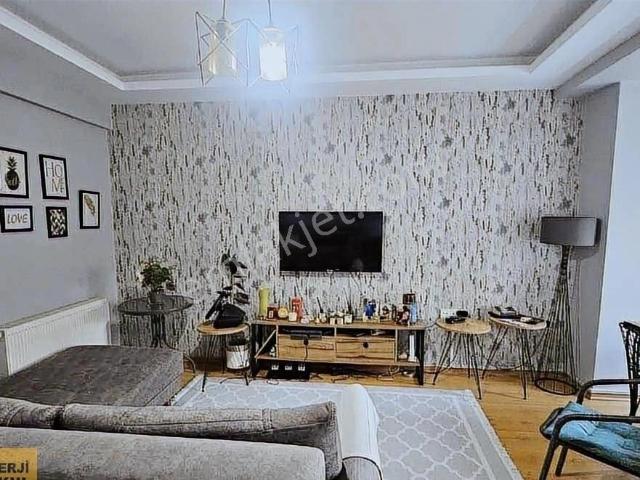Bahçelievler Mahallesi, Karşıyaka içerisinde satılık mülk