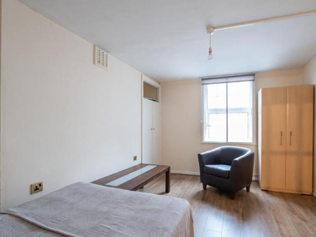 Apartment for rent in Pimlico, Greater London