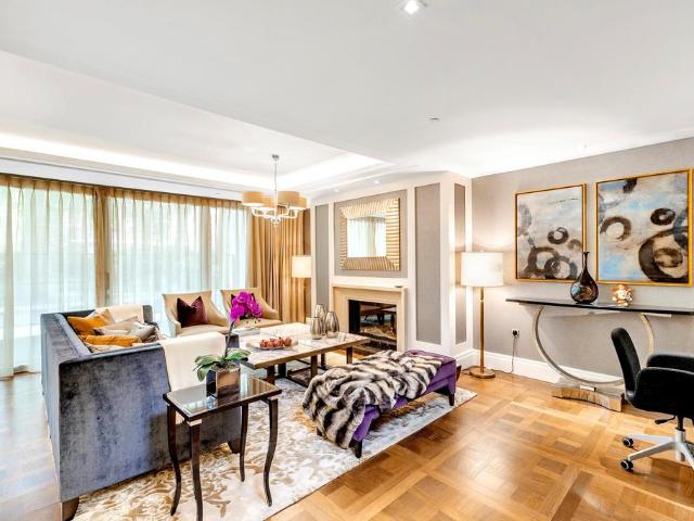 Apartment for rent in Belgravia, Greater London