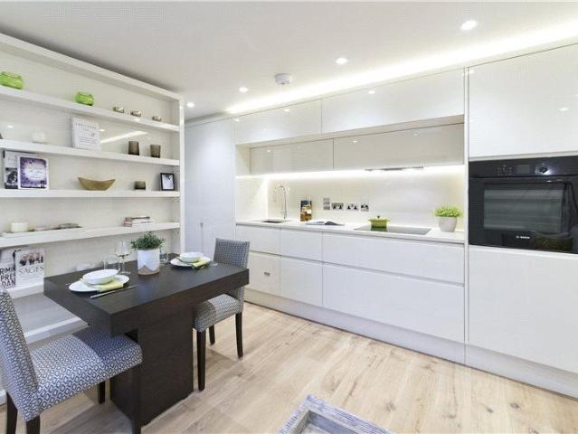 House for rent in Belgravia, Greater London