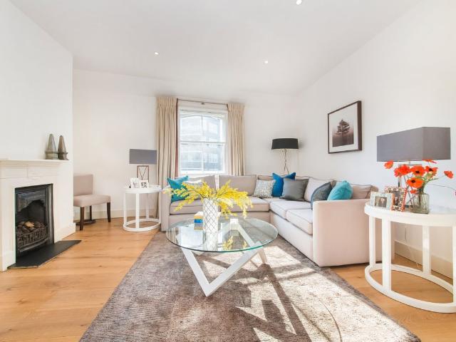 Apartment for rent in Belgravia, Greater London