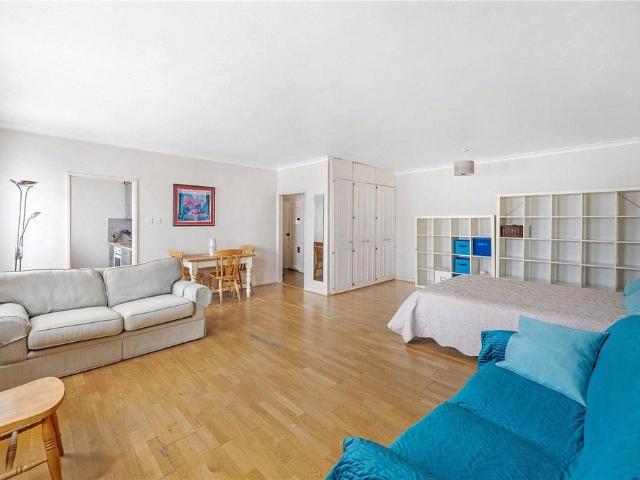 House for rent in Victoria, Greater London