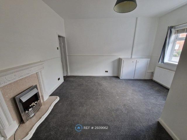 Apartment for rent in Winton, Salford