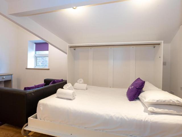 Apartment for rent in Weaste, Salford