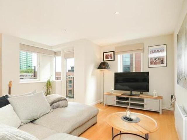 House for sale in Broomhill, South Yorkshire