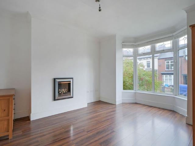 Apartment for rent in Greystones, Sheffield