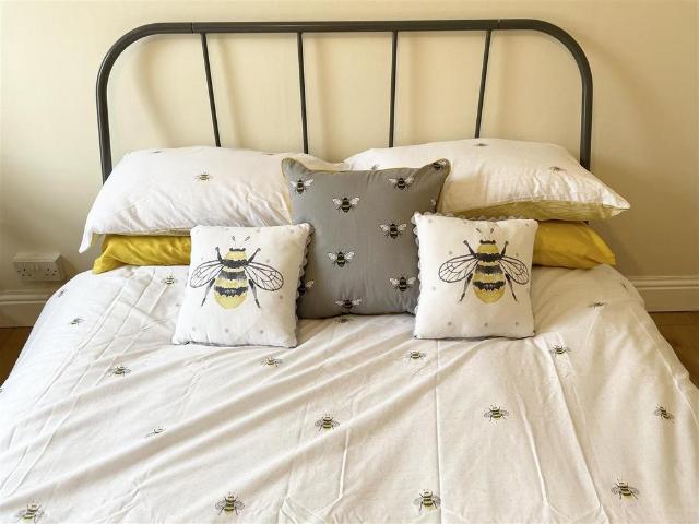 House for rent in Broomfield, Sheffield