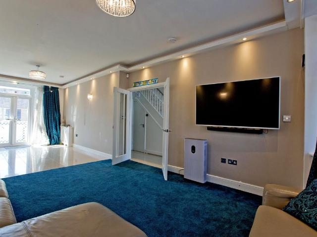 Apartment for rent in London Borough of Enfield, Greater London
