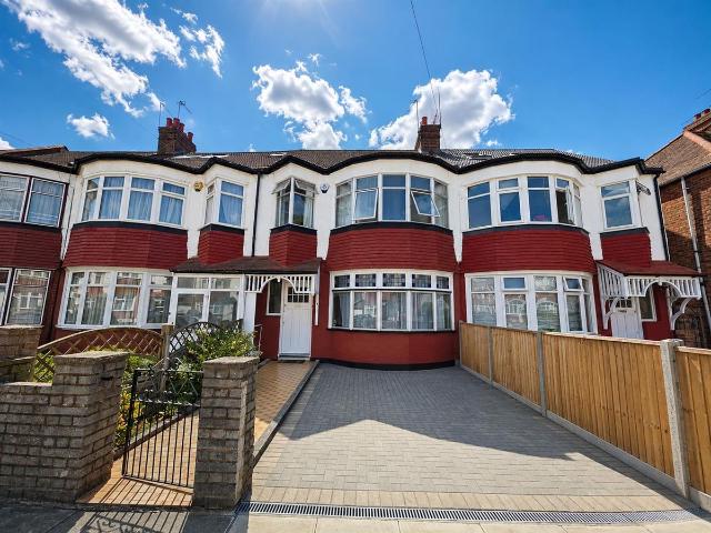 House for rent in Palmers Green, Greater London