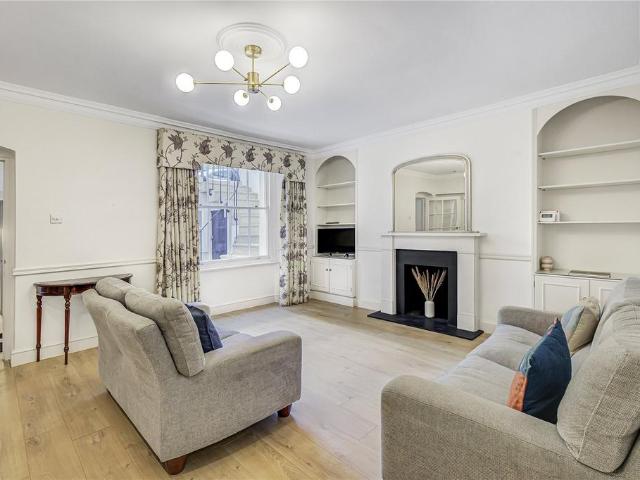 House for rent in Victoria, Greater London