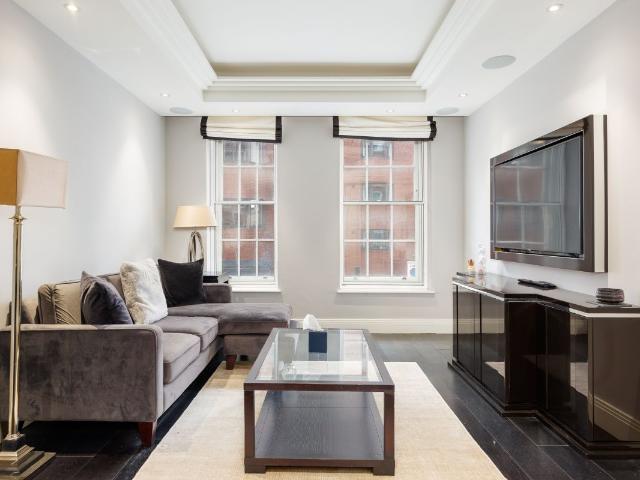 Apartment for rent in Victoria, Greater London