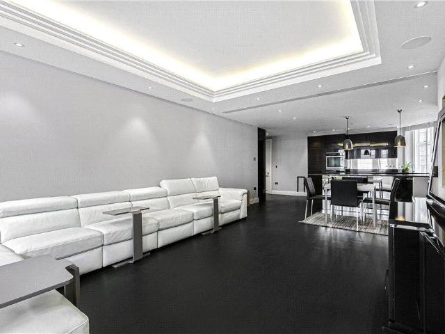 Apartment for rent in Victoria, Greater London