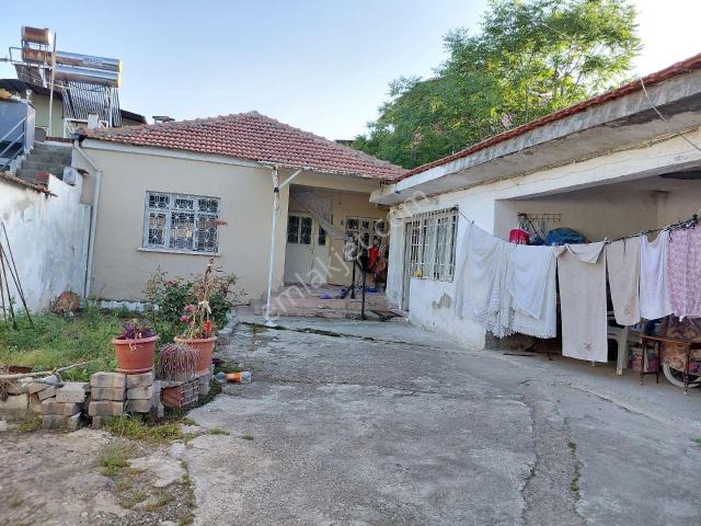 Salihli, Manisa içerisinde satılık Villa