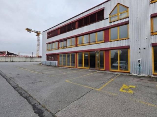 Atelier mieten in Echallens, District du Gros-de-Vaud