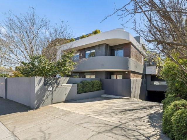Apartment for sale in Toorak, Melbourne