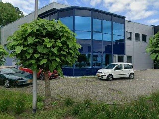 Bedrijfspand te huur in Weerselo, Overijssel