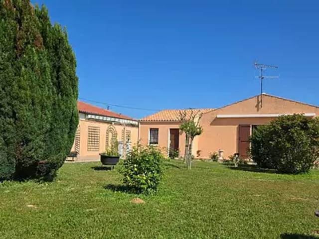 Maison vente à Échillais, Les Eronnelles Maison vente à Échillais, Les Eronnelles