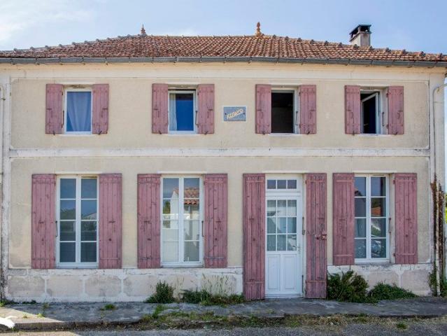 Maison vente à Échillais