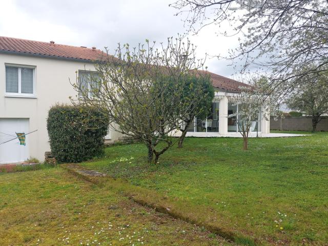 Villa vente à Niort, Échiré