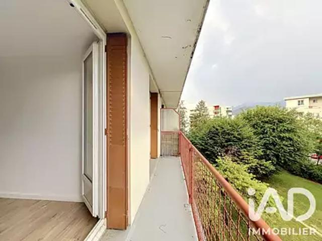 Appartement location à Village I, Échirolles