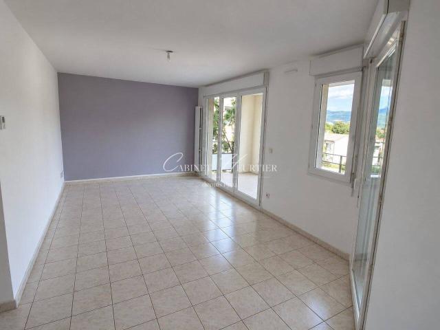 Appartement location à Quartier Commanderie, Échirolles