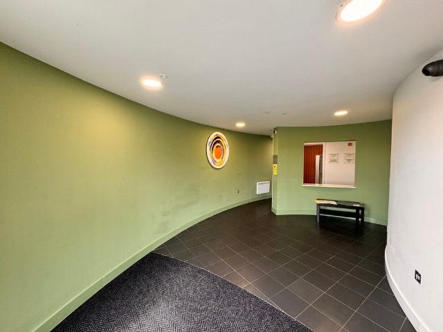 Apartment for rent in Cavalier Hill, Leeds