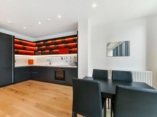Apartment for rent in London City Island, Blackwall
