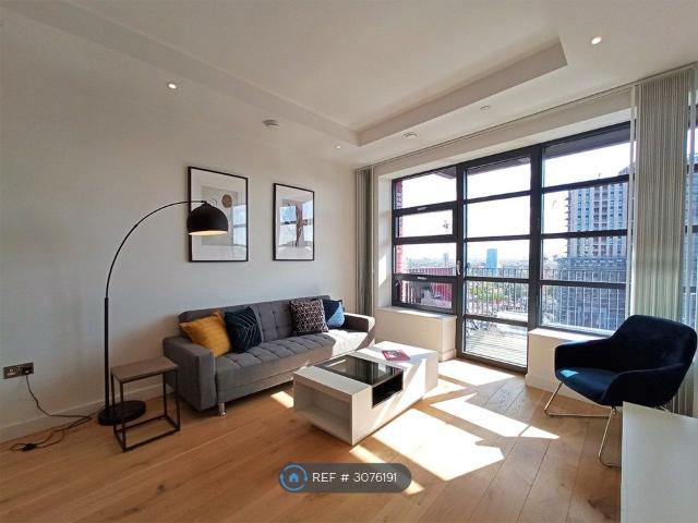 House for rent in London Borough of Tower Hamlets, Greater London