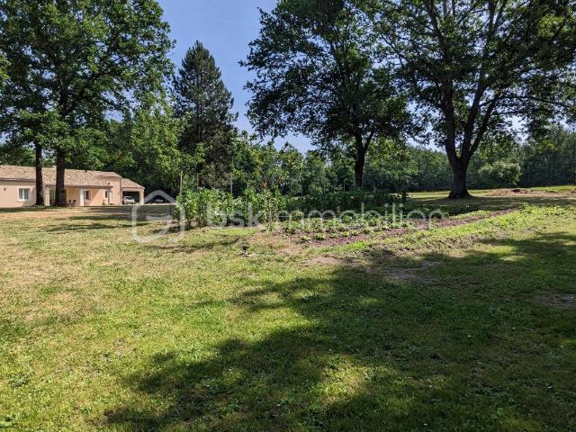 Château vente à France métropolitaine, Echourgnac