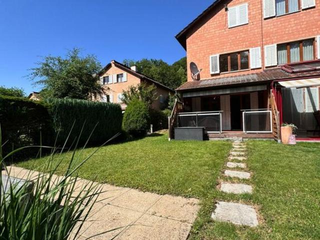 Einfamilienhaus kaufen in Flüh, Solothurn