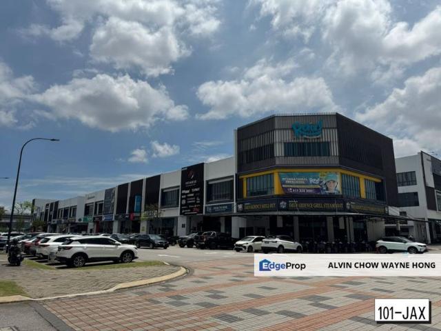 Shop for rent in Petaling, Alam Impian