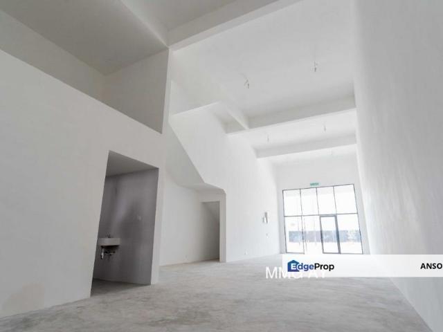 Shop for sale in Petaling, Alam Impian
