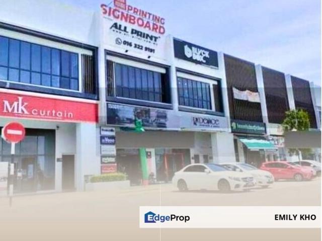 Shop for rent in Petaling, Alam Impian