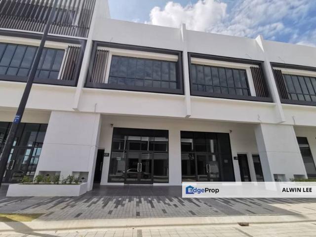 Shop for rent in Petaling, Alam Impian