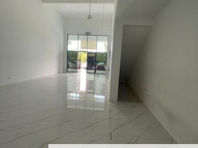 Shop for rent in Petaling, Alam Impian