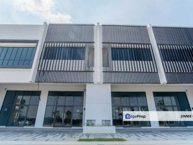 Shop for sale in Petaling, Alam Impian