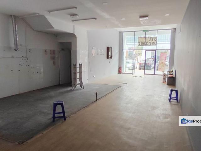 Shop for rent in Petaling, Alam Impian