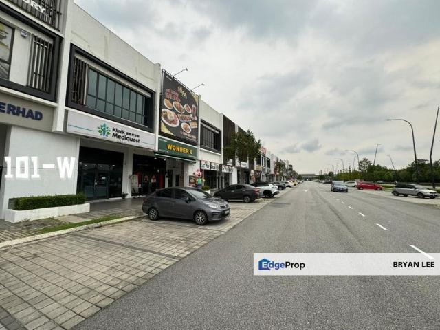 Shop for rent in Petaling, Alam Impian