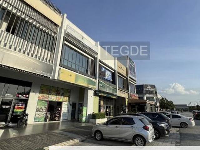 Shop for rent in Petaling, Alam Impian