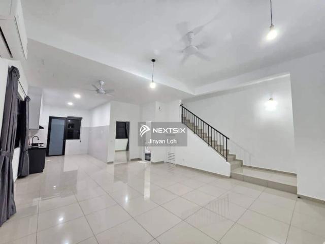 House for rent in Pulai, Bukit Ledang