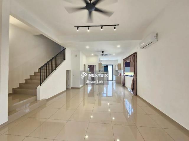 House for rent in Pulai, Bukit Ledang