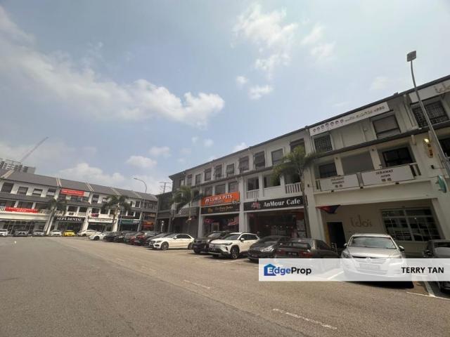 Shop for sale in Bukit Ledang, Johor