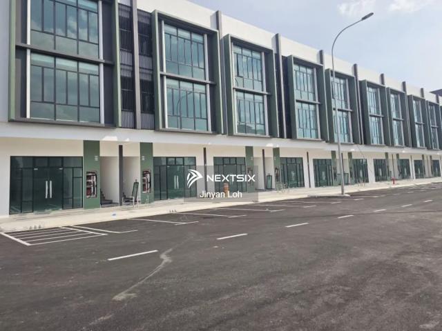 Shop for rent in Bukit Ledang, Johor