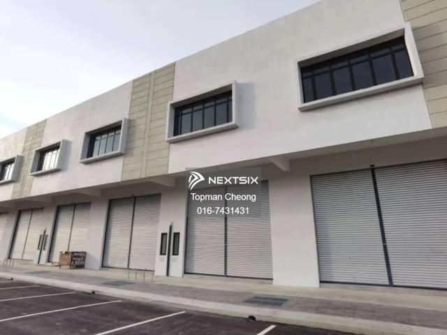 Shop for rent in Bukit Ledang, Johor