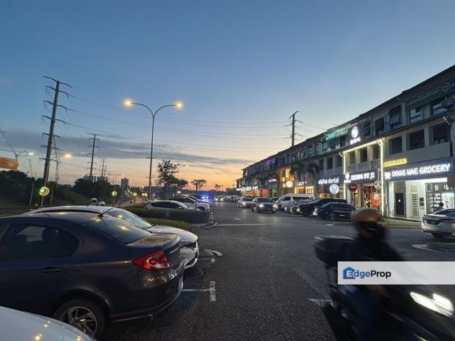 Shop for sale in Bukit Ledang, Johor