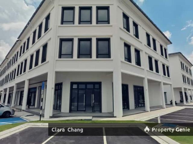 Shop Office for rent in Bukit Ledang, Johor
